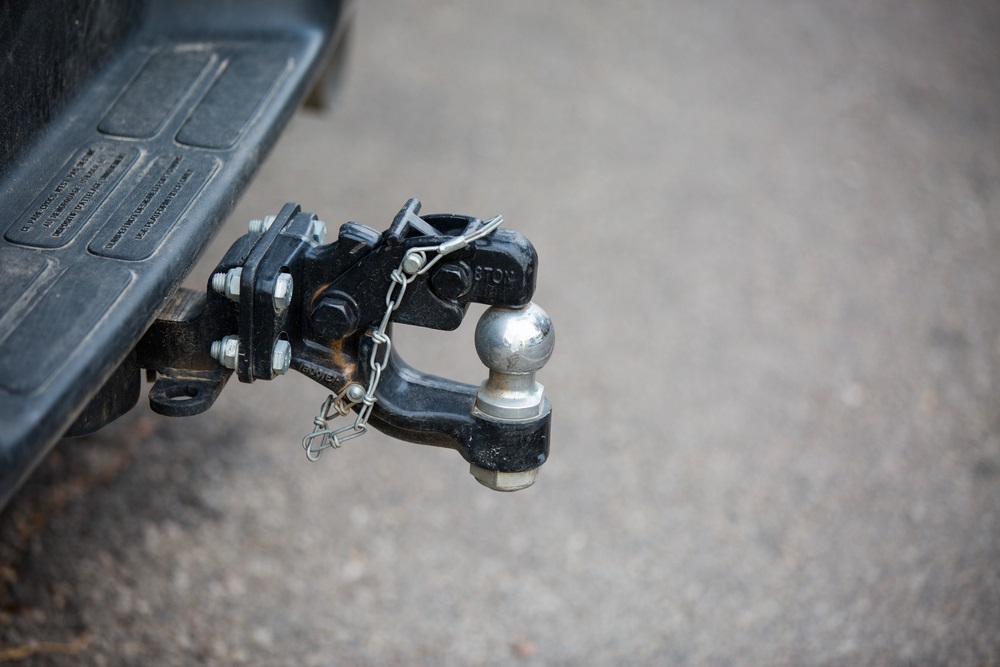 What Are The Different Types Of Truck Tow Hitches?